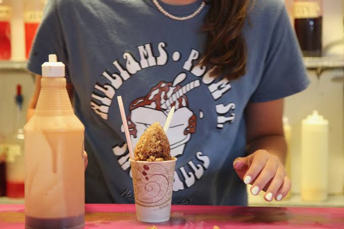 Plum Street/Williams Snoball